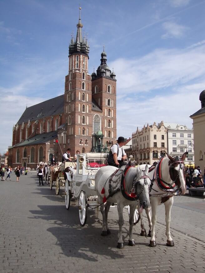 Cracow St. Mary's Basilica and carriages